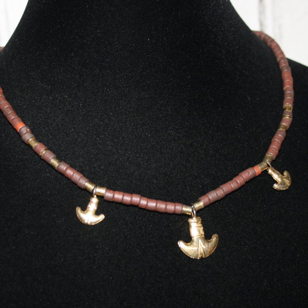 🌰💫 Brown Wooden & Gold Charm Necklace · 18" 💫🌰